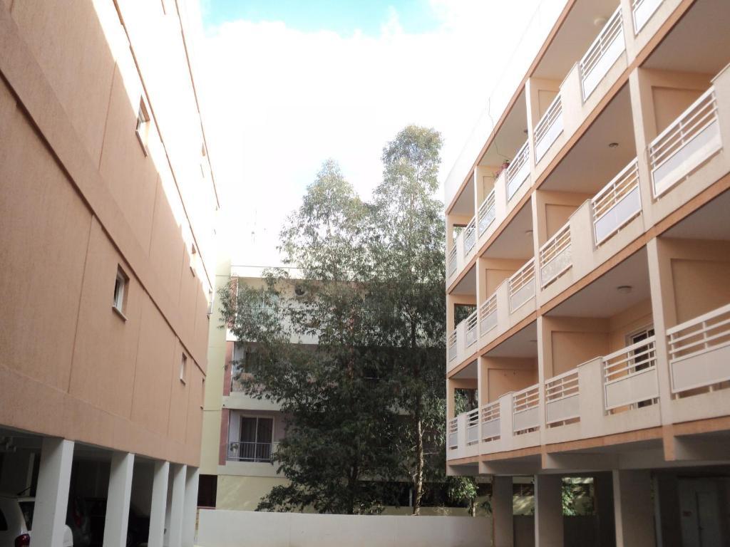 Lykavitos Apartments Нікосія Екстер'єр фото