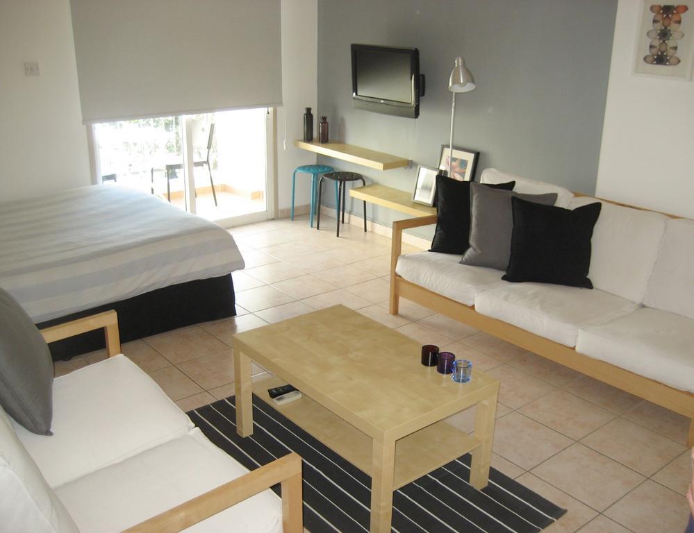 Lykavitos Apartments Нікосія Номер фото