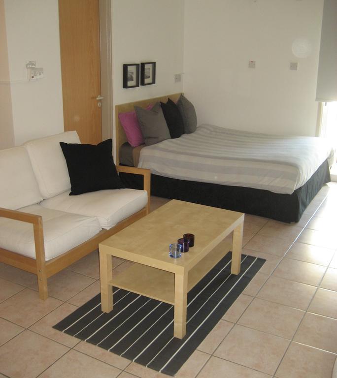 Lykavitos Apartments Нікосія Номер фото
