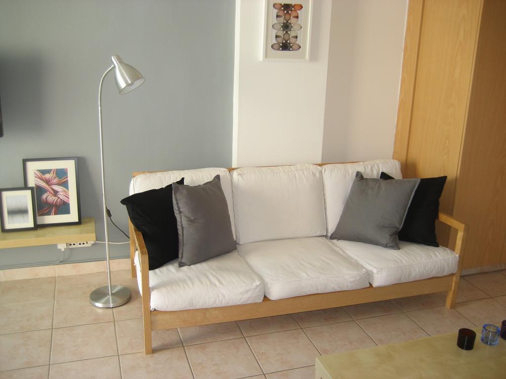 Lykavitos Apartments Нікосія Номер фото